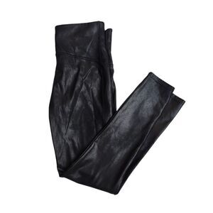 Spanx women's black faux leather leggings Sz LG Petites‎ tall